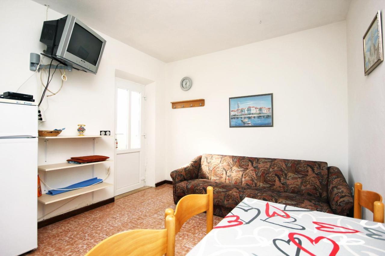 Apartment Lumbarda 4440A Luaran gambar